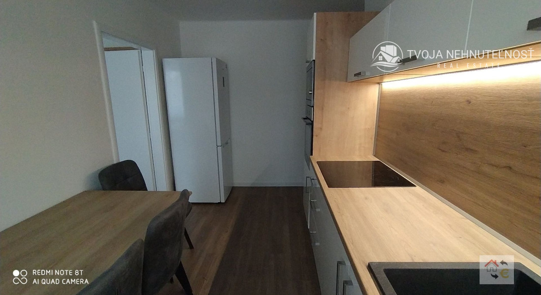 PRENAJATÝ do 1.9.2026 - Luxusný 3 izbový manažérsky byt, kompletne zariadený pre náročných