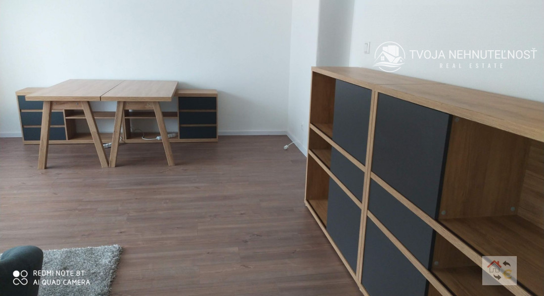 PRENAJATÝ do 1.9.2026 - Luxusný 3 izbový manažérsky byt, kompletne zariadený pre náročných