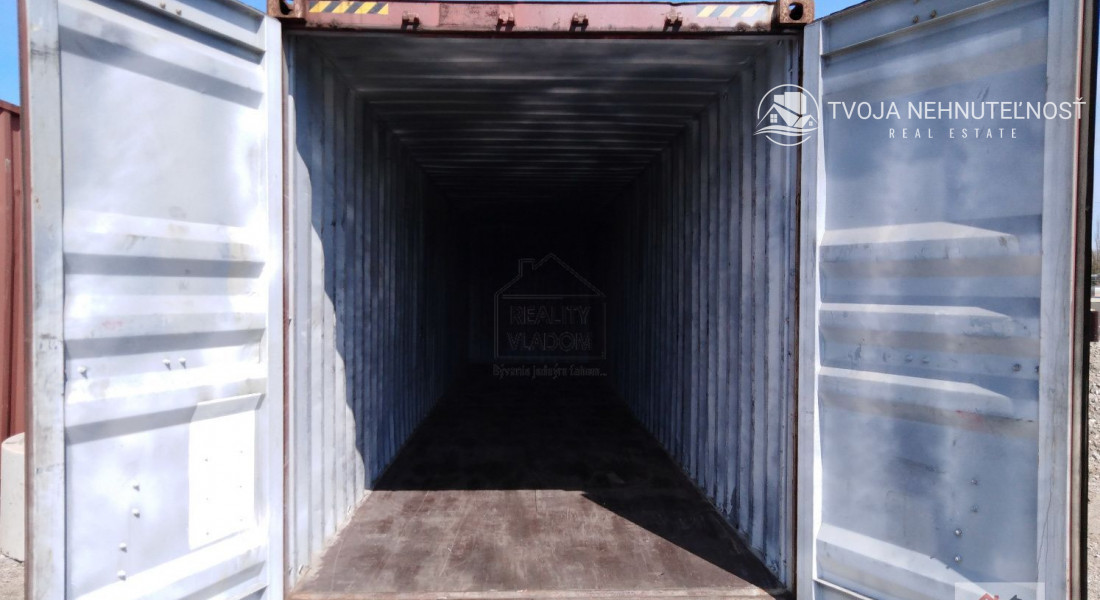 Lodný kontajner 40" HC, rozmer 12 x 2,5 x 2,7 m, ĽUBOTICE.