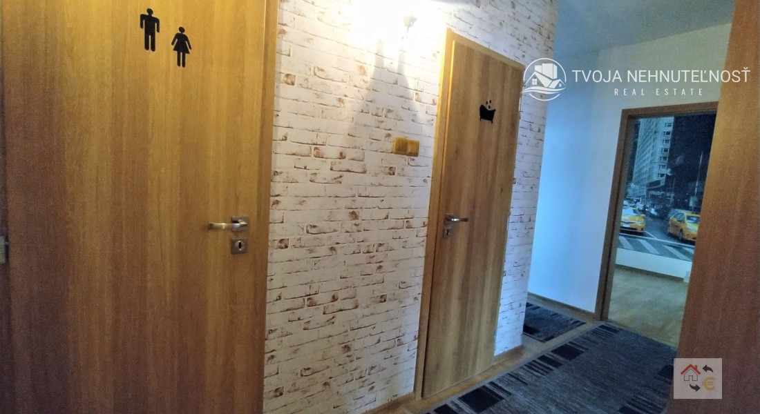 PRENAJATÝ DO 1.8.2025...Krásny 3 izbový byt kompletne zrekonštruovaný a zariadený byt pri OC MAX, Vihorlatská ulica