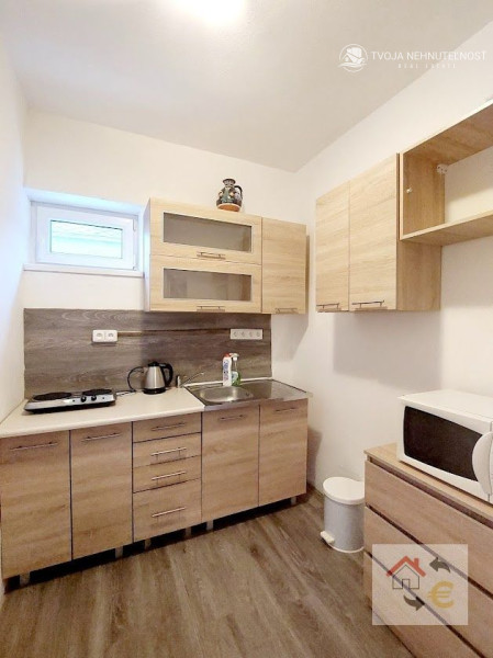 PRENAJATÝ DO 1.6.2024 - 4 izbový RODINNÝ DOM - PALACKÉHO ULICA, SOLIVAR