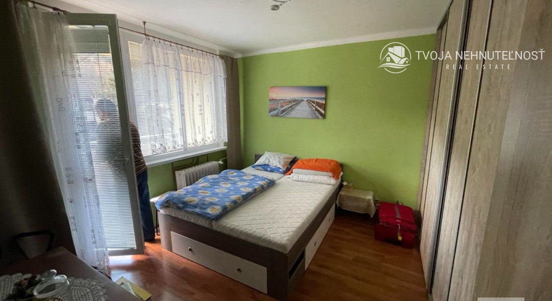 Prenajatý do 30.06.2026...2 izbový s loggiou byt Marka Čulena, kompletná rekonštrukcia, zariadený