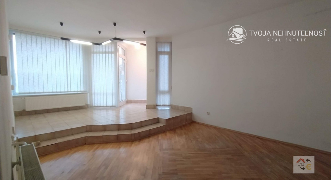 Prenájom obchodných priestorov 42 m2 Šafárikova ulica