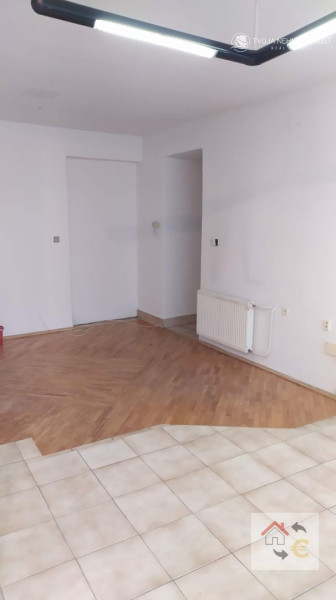 Prenájom obchodných priestorov 42 m2 Šafárikova ulica