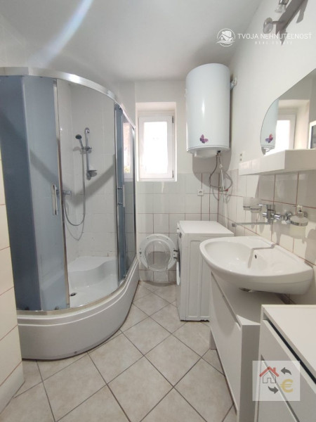 Prenajatý do 30.06.2026..... Na prenájom 2 izbový byt v blízkosti OC NOVUM