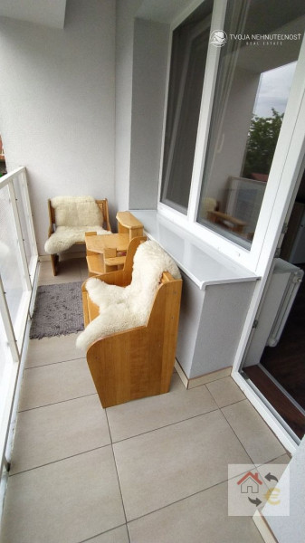 Prenajatá do 1.9.2024....garsónka s loggiou 24 m2 komplet rekonštrukcia, plne zariadená