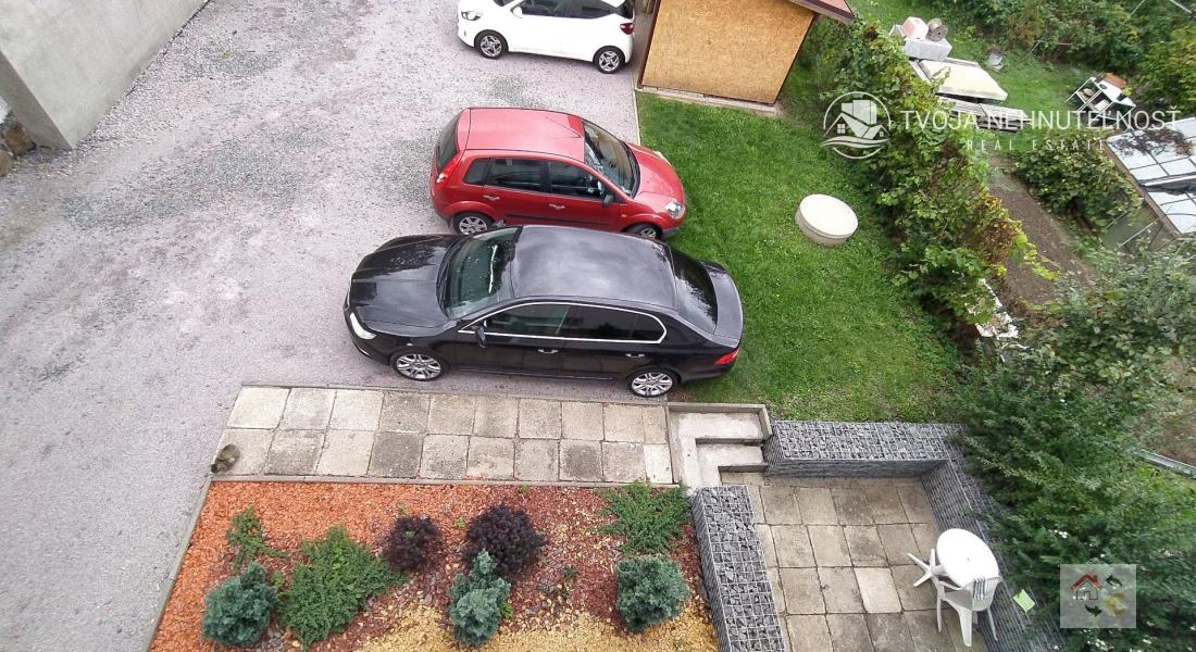 Prenajatá do 1.9.2024....garsónka s loggiou 24 m2 komplet rekonštrukcia, plne zariadená