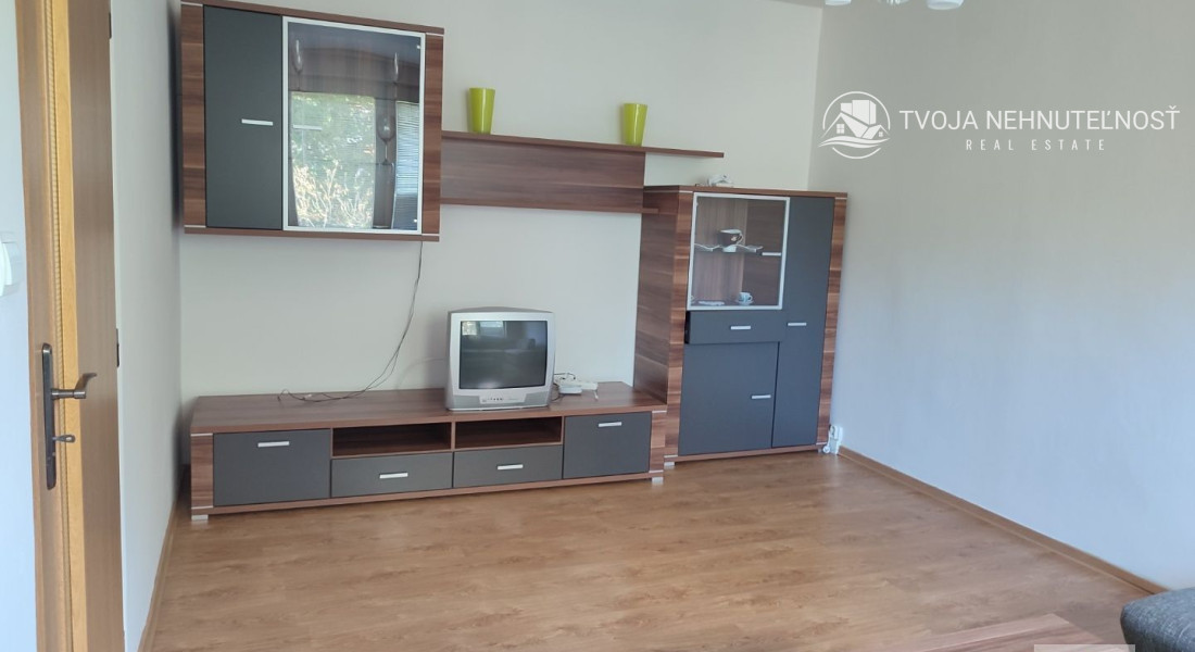 Prenajatý do 1.2.2026...Prenájom 2 izbového bytu Prostějovská 3, zrekonštruovaný a zariadený