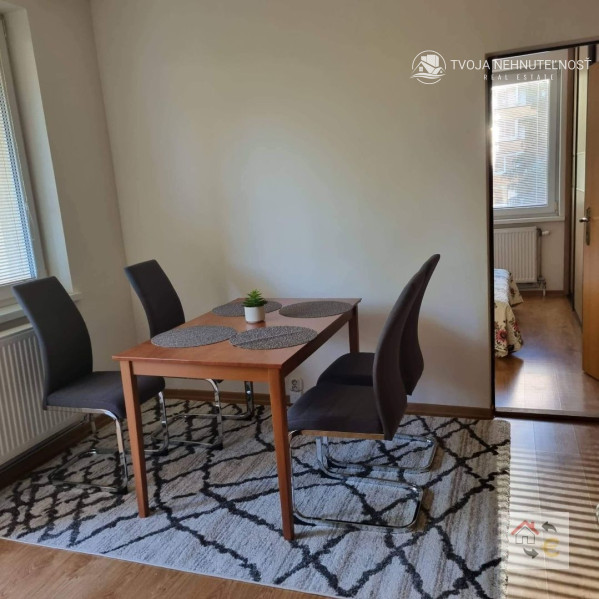 Prenajatý do 1.2.2026...Prenájom 2 izbového bytu Prostějovská 3, zrekonštruovaný a zariadený