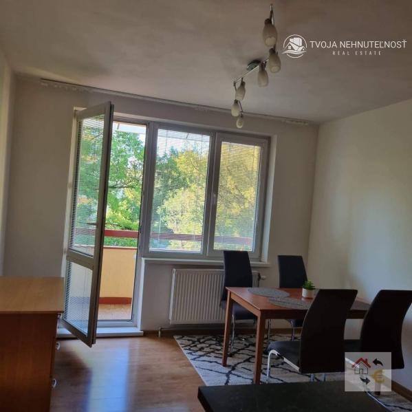 Prenajatý do 1.2.2026...Prenájom 2 izbového bytu Prostějovská 3, zrekonštruovaný a zariadený