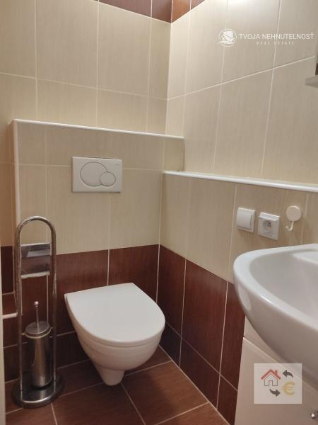 Prenajatý do 1.2.2026...Prenájom 2 izbového bytu Prostějovská 3, zrekonštruovaný a zariadený