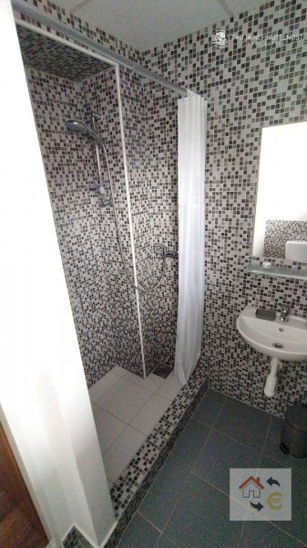 Prenajatý do 1.8.2024...Prenajatý do 1.9.2024...1 izbový byt s kuchynským kútom, komplet rekonštrukcia, plne zariadený