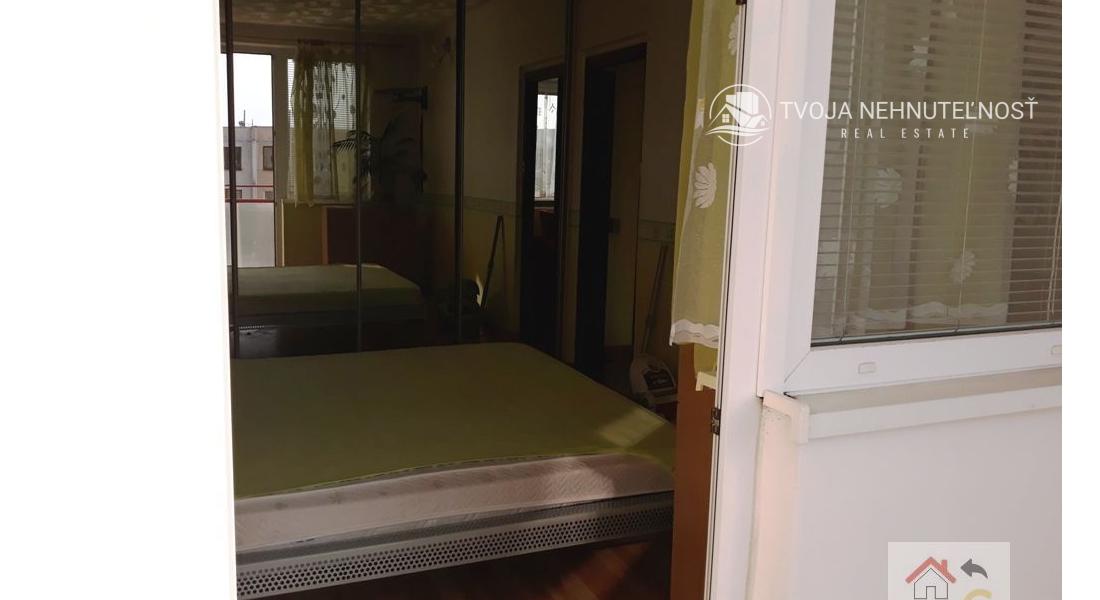 Prenajatý do 1.11.2025...Zrekonštruovaný zariadený 3 izbový byt Sekčov