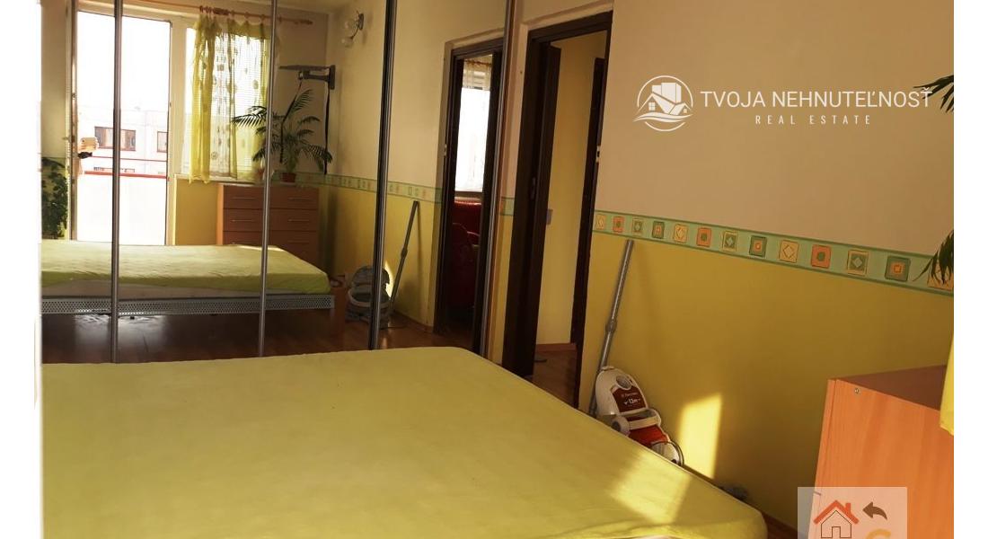 Prenajatý do 1.11.2025...Zrekonštruovaný zariadený 3 izbový byt Sekčov