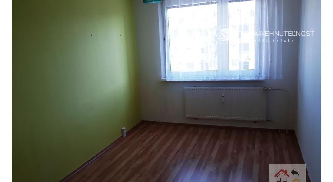 Prenajatý do 1.11.2025...Zrekonštruovaný zariadený 3 izbový byt Sekčov