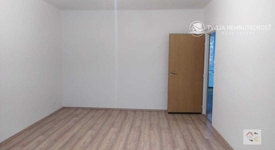 Prenajatý do 31.12.2025...2 izbový byt Levočská, Prešov, rekonštrukcia, čiastočne zariadený