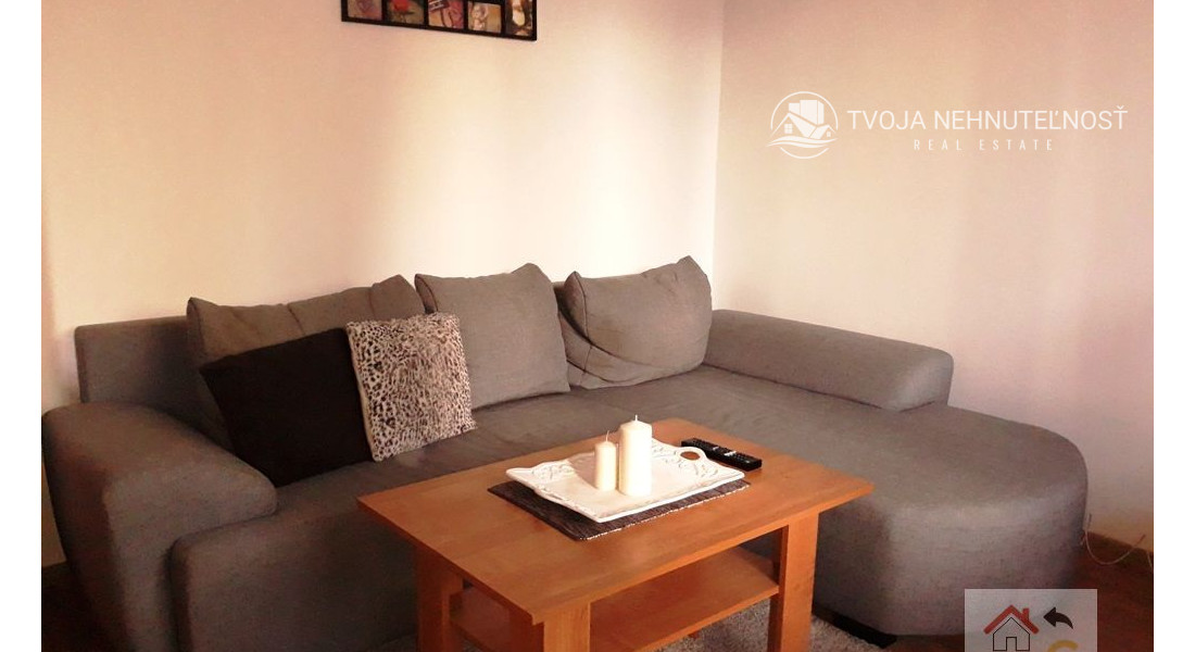 Voľný od 1.12.2025... 2 izbový byt s parkovacím miestom Budovateľská Prešov - zariadený