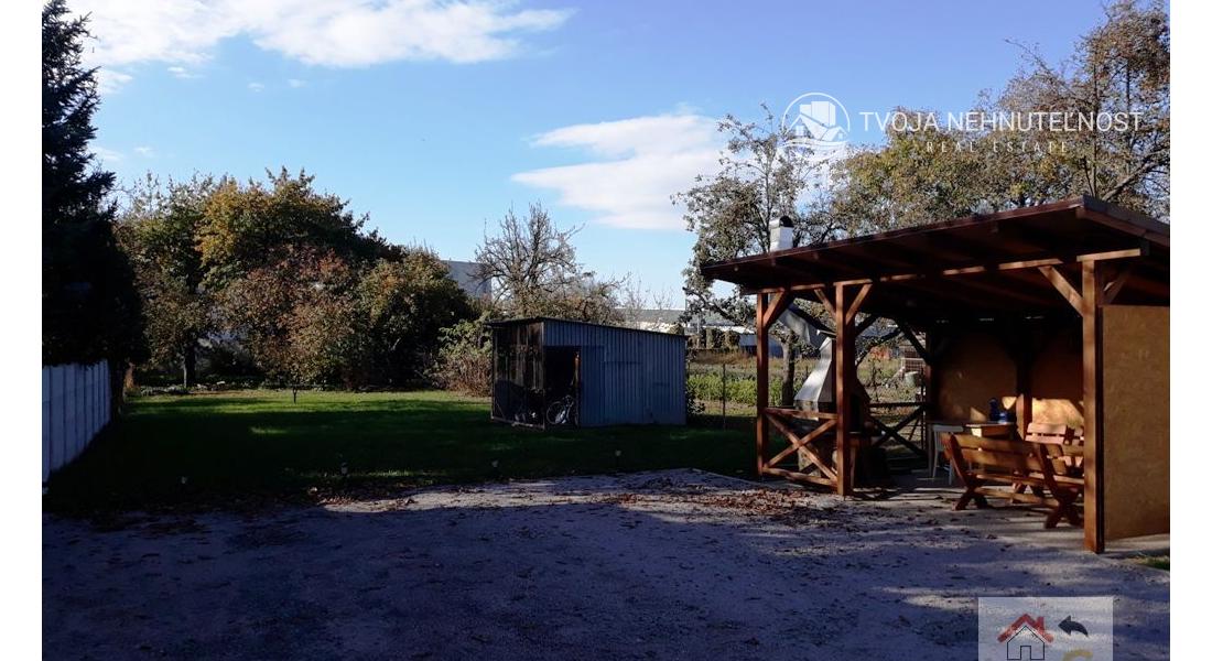 Prenajatý do 1.9.2024...Prenájom 1 izbový byt s kuchynským kútom, komplet rekonštrukcia, plne zariadený