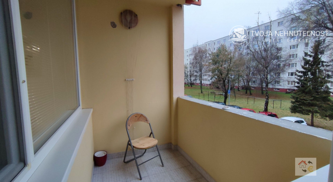 Krásny svetlý a vzdušný 3 izbový kompletne zariadený byt, plne vybavený s loggiou Tomášikova