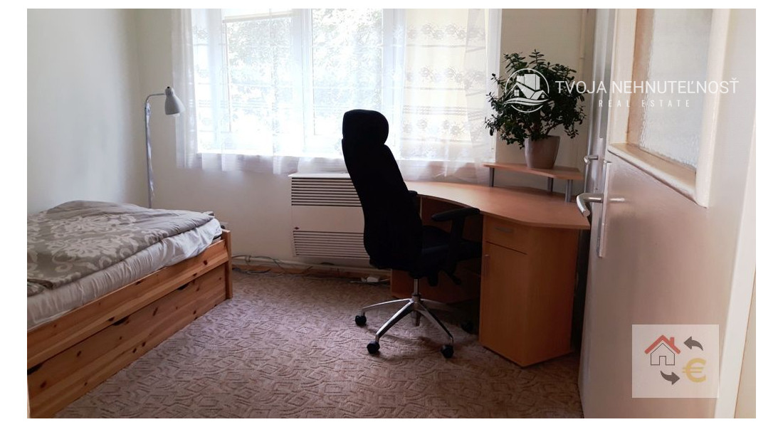 Prenajatý do 1.9.2026... Priestranný tehlový 3 izbový byt v centre mesta, zariadený