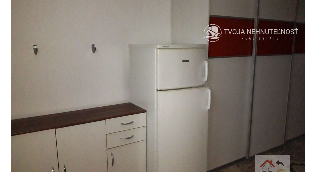 PRENAJATÉ DO 30.11.2025...1 izbový priestranný byt Švábska, po rekonštrukcii