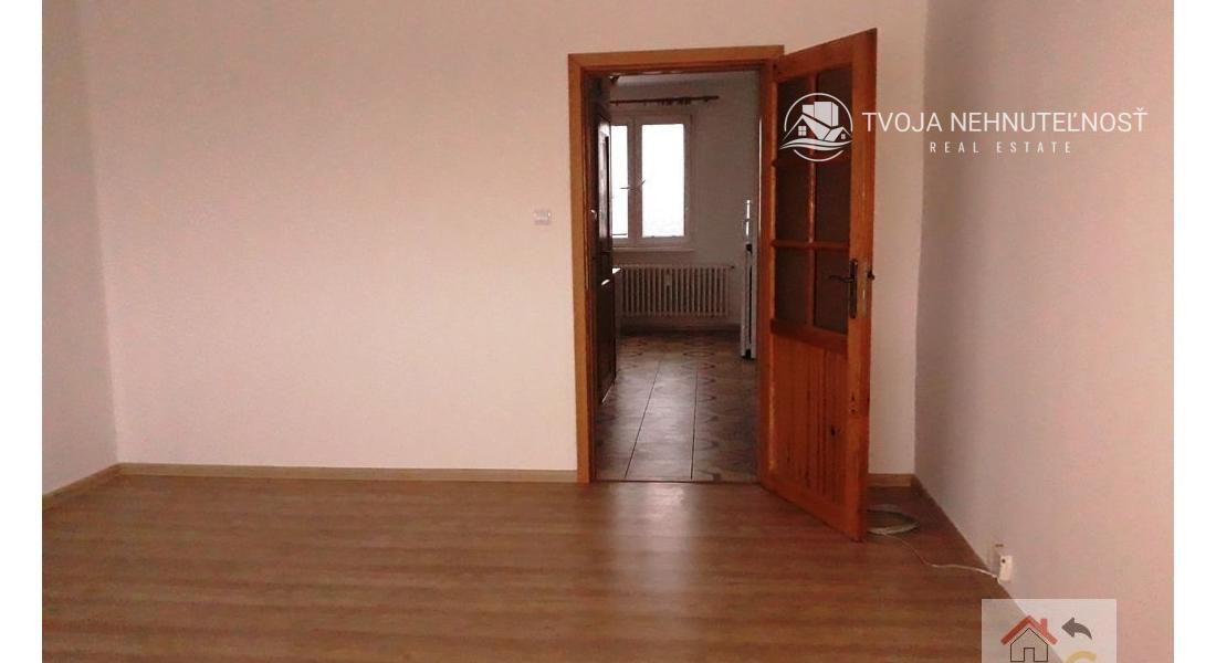 PRENAJATÉ DO 30.11.2025...1 izbový priestranný byt Švábska, po rekonštrukcii
