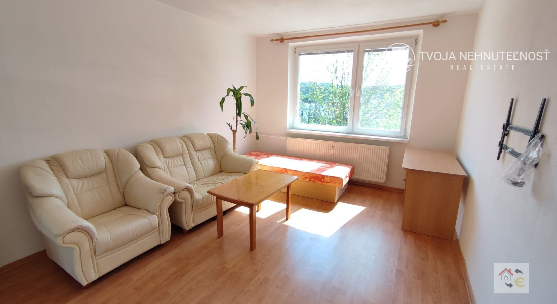 Prenajatý do 1.6.2026...Na prenájom 2 izbový byt čiastočne zariadený, Mukačevská ulica, čiastočná rekonštrukcia