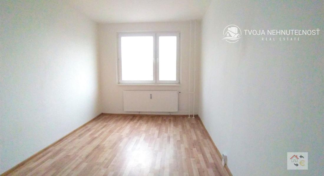 PRENAJATÝ DO 1.4.2026...Na prenájom veľký 2 izbový byt Magurská Prešov, zariadený