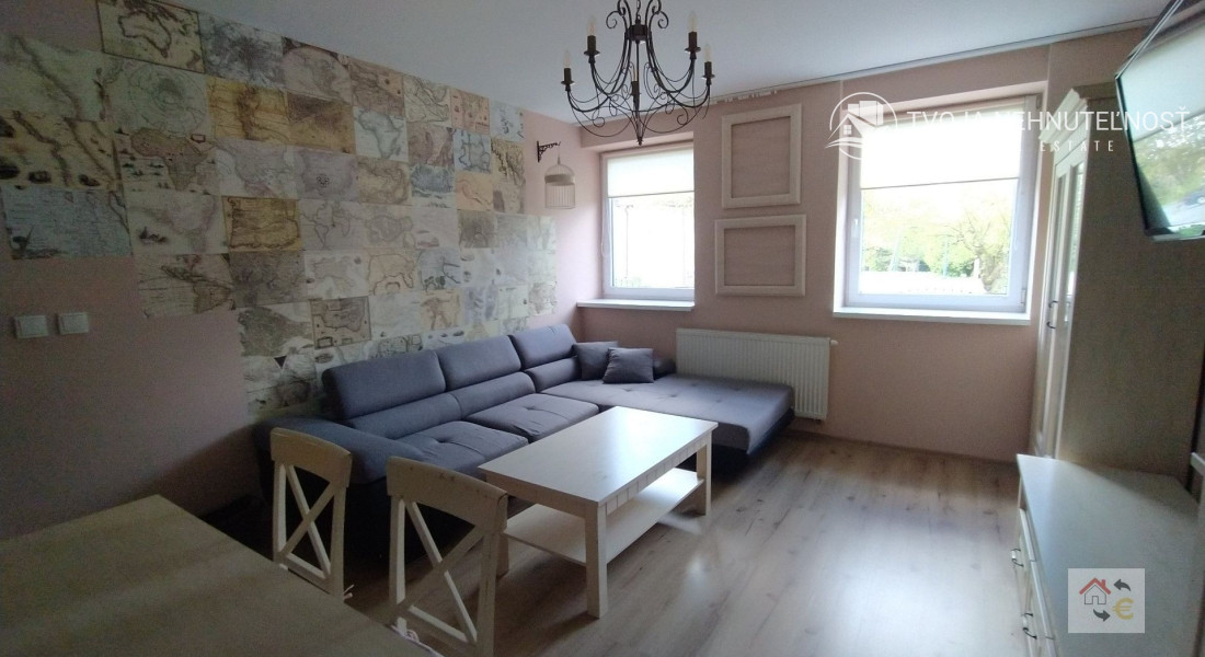 Prenajaté do 1.6.2026 - Krásny 3 izbový byt kompletne zariadený byt Nižná Šebastová - Slánska ulica