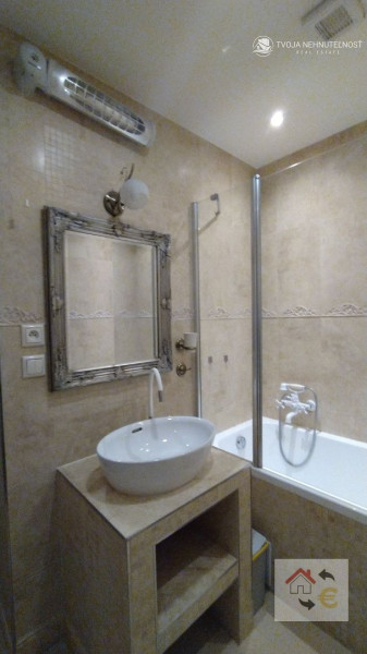 Prenajaté do 1.6.2026 - Krásny 3 izbový byt kompletne zariadený byt Nižná Šebastová - Slánska ulica