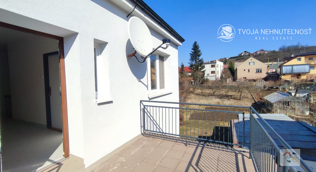 Voľná izba od 1.12.2024...PRENÁJOM SAMOSTATNEJ IZBY V RODINNOM DOME SO ZÁHRADOU, JESENSKÉHO ULICA