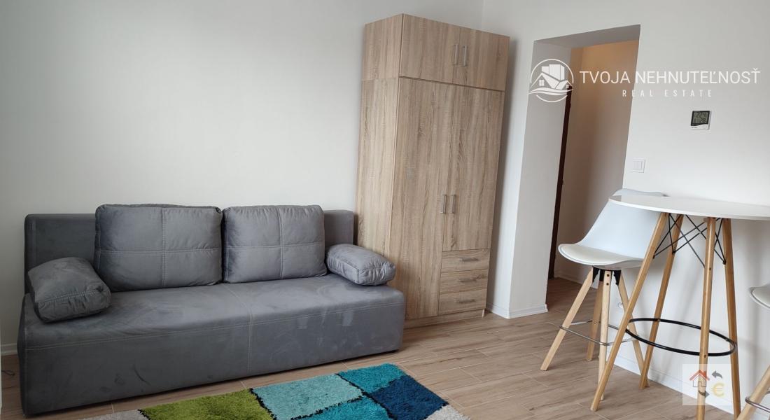 Prenajatá do 1.9.2026 - zariadená garsónka 20 m2 komplet rekonštrukcia