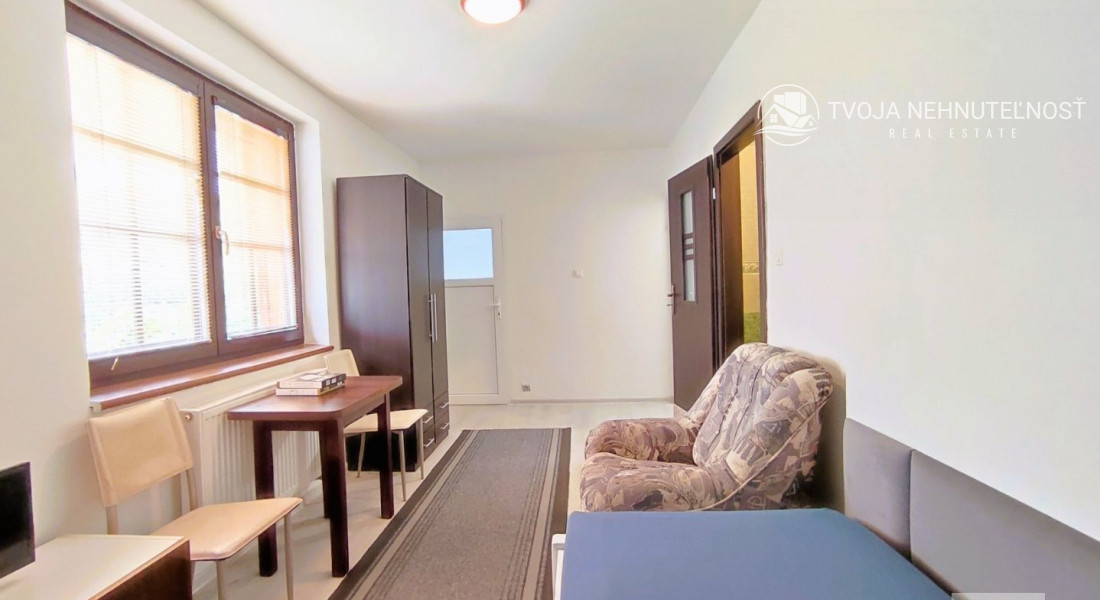 Prenajatá do 30.06.2024...Na prenájom garsónka v rodinnom dome v mestskej časti Surdok