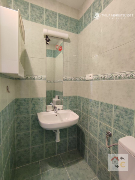 Prenajatá do 30.06.2024...Na prenájom garsónka v rodinnom dome v mestskej časti Surdok