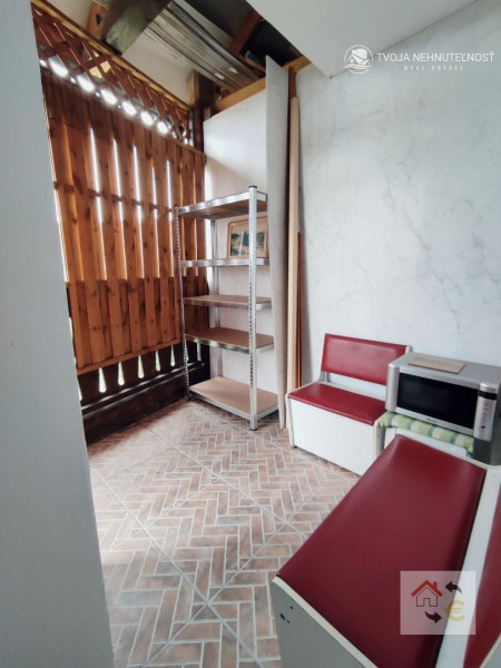 Prenajatá do 30.06.2024...Na prenájom garsónka v rodinnom dome v mestskej časti Surdok