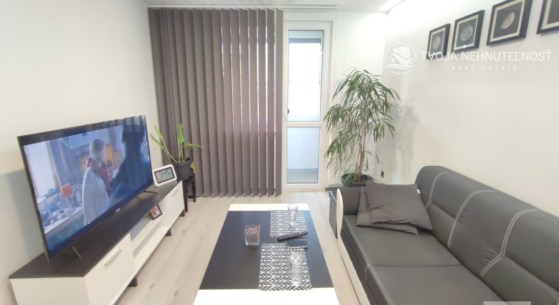 Prenajatý do 1.7.2026....Na prenájom krásny zrekonštruovaný 2 izbový byt sídlisku II pri Lidli