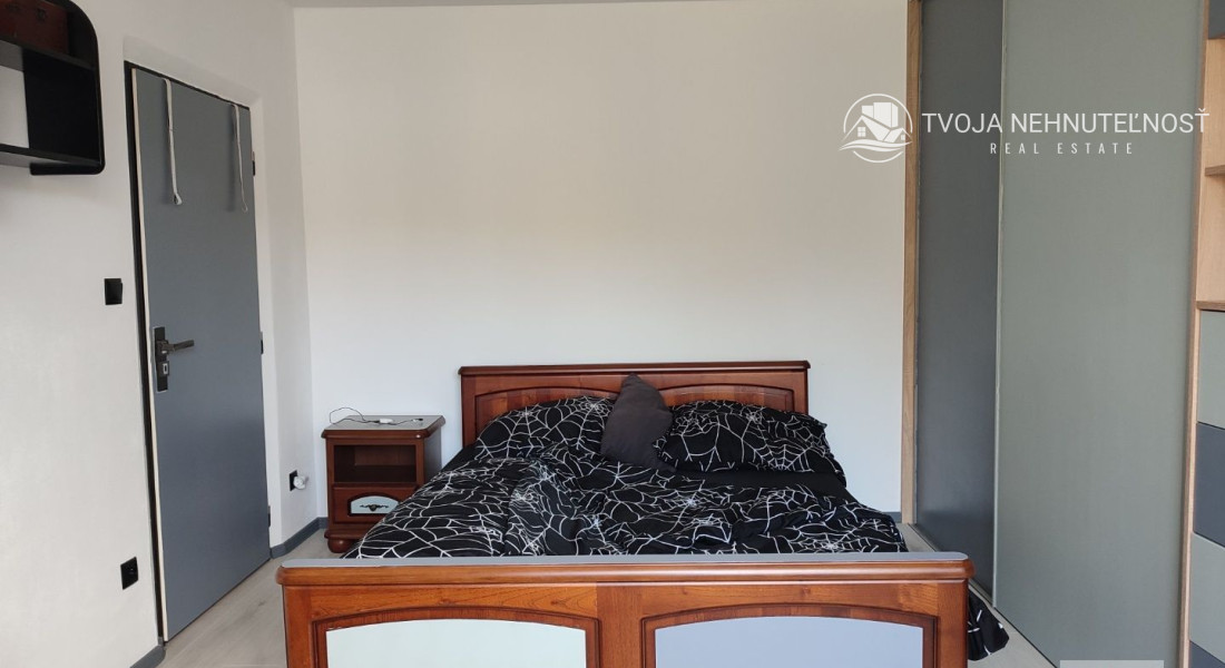 Prenajatý do 1.7.2026....Na prenájom krásny zrekonštruovaný 2 izbový byt sídlisku II pri Lidli