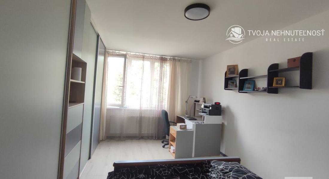 Prenajatý do 1.7.2026....Na prenájom krásny zrekonštruovaný 2 izbový byt sídlisku II pri Lidli