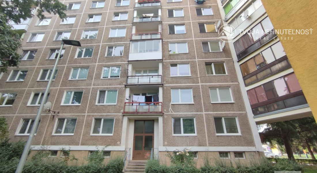 Prenajatý do 30.09.2024... 4 izbový byt po kompletnej rekonštrukcii na sídlisku 3 v Prešove