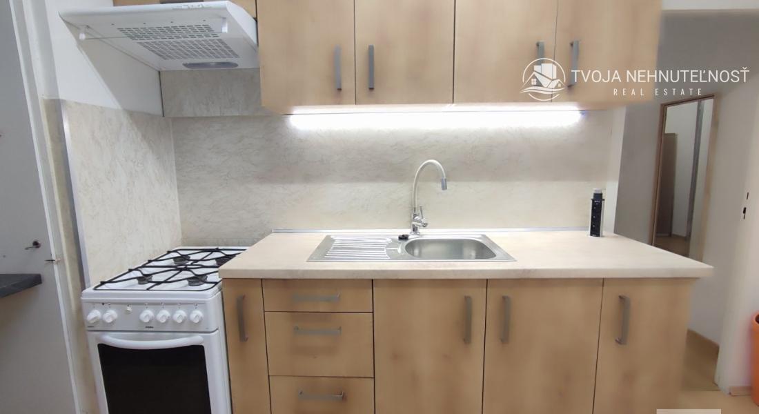 Prenajatý do 31.1.2024 .... útulný 2 izbový byt v top lokalite Sídliska 3, Tomášikova ulica