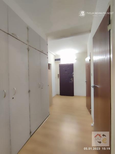 Prenajatý do 31.1.2024 .... útulný 2 izbový byt v top lokalite Sídliska 3, Tomášikova ulica