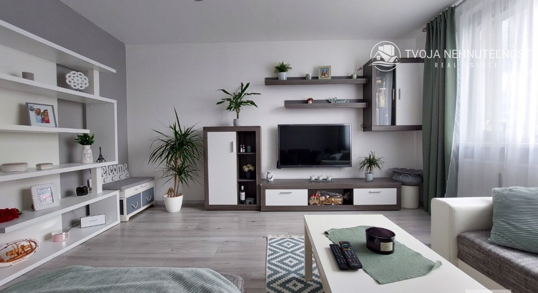 Prenajatý 1.5.2025....Prekrásny 2 izbový byt Sídlisko 3, Prostějovská, kompletná rekonštrukcia, zariadený, ihneď pripravený na bývanie