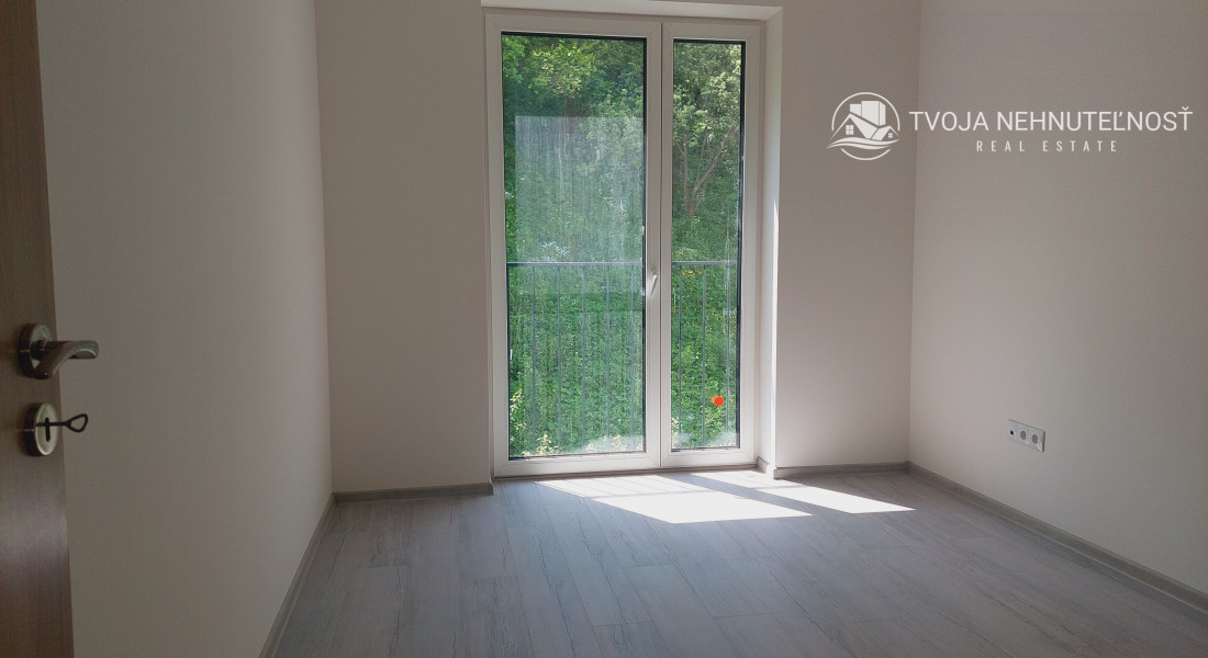 Prenajatý do 1.5.2025....4 izbový byt v nádhernom prostredí blízko lesa Pod Kamennou baňou v Prešove