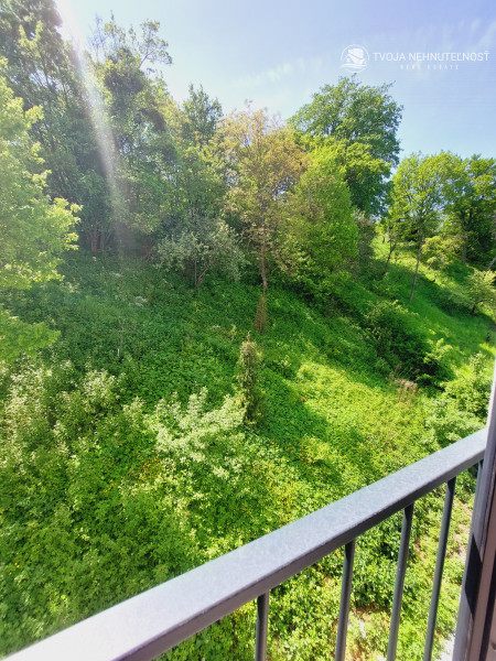 Prenajatý do 1.5.2025....4 izbový byt v nádhernom prostredí blízko lesa Pod Kamennou baňou v Prešove