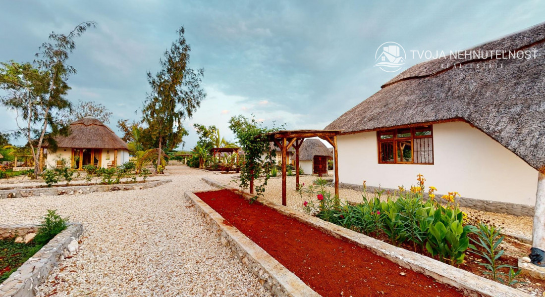Zaria resort Zanzibar - dovolenkový prenájom bungalovu so záhradou pre pár D03