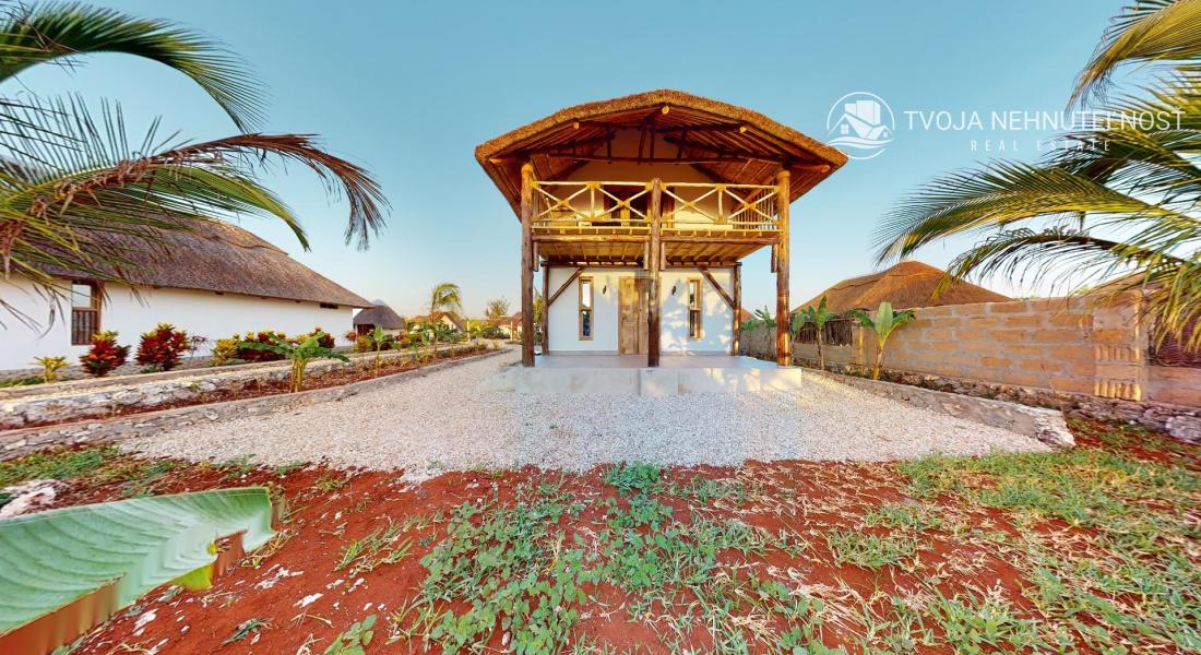 Zaria resort Zanzibar - luxusný poschodový dom, balkón s výhľadom na more a záhradou pre dve osoby D08