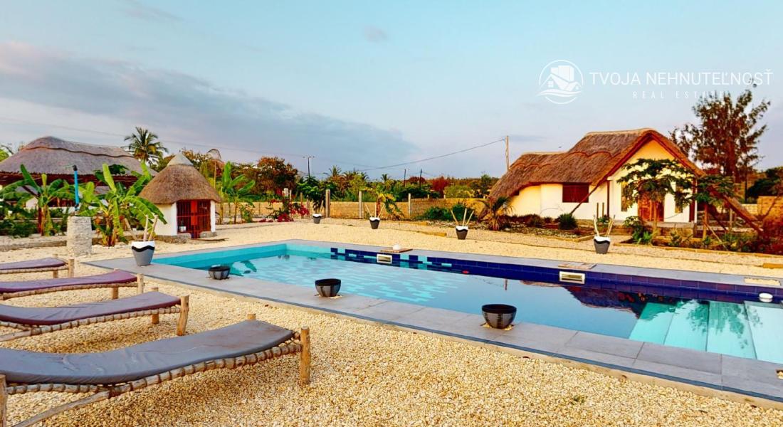Zaria resort Zanzibar - luxusný poschodový dom, balkón s výhľadom na more a záhradou pre dve osoby D08