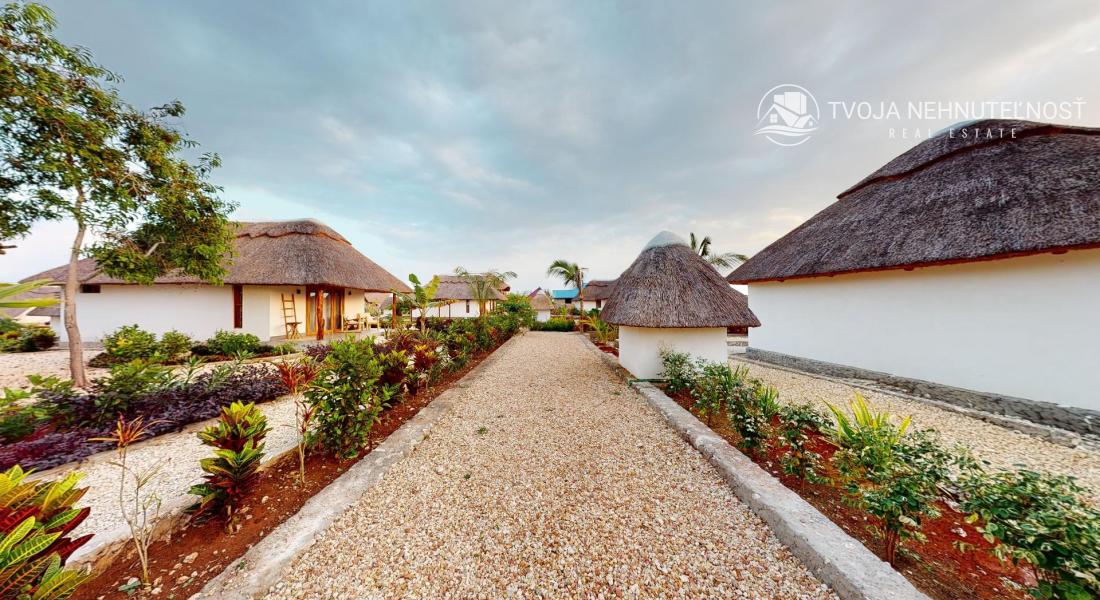 Zaria resort Zanzibar - luxusný poschodový dom, balkón s výhľadom na more a záhradou pre dve osoby D08