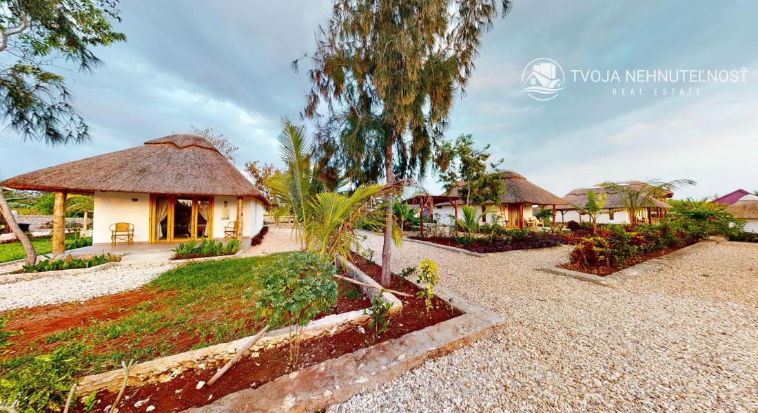 Zaria resort Zanzibar - luxusný poschodový dom, balkón s výhľadom na more a záhradou pre dve osoby D08