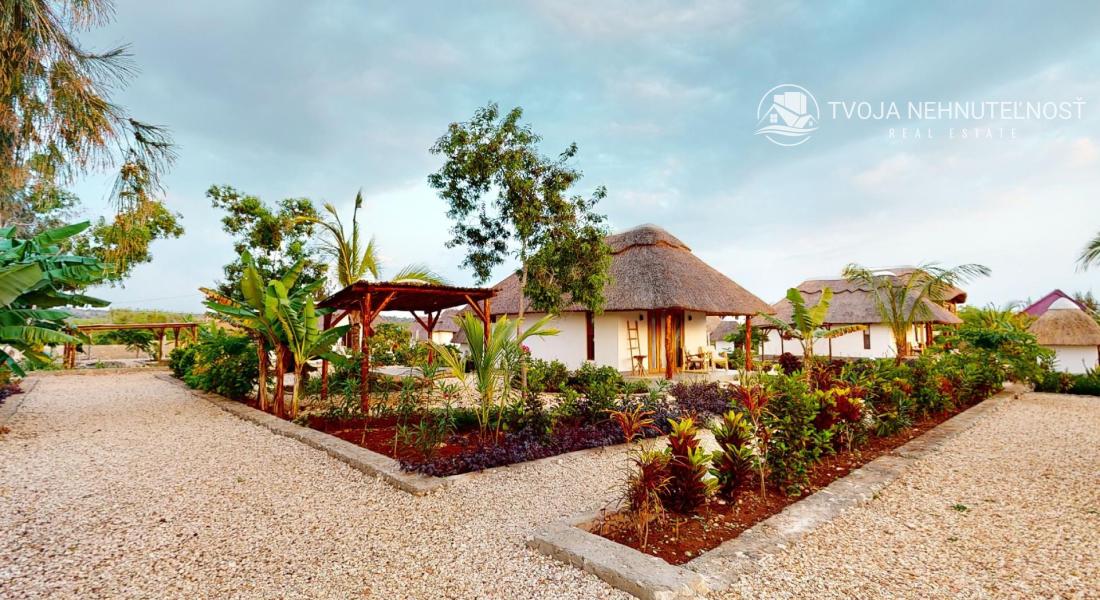 Zaria resort Zanzibar - luxusný poschodový dom, balkón s výhľadom na more a záhradou pre dve osoby D08